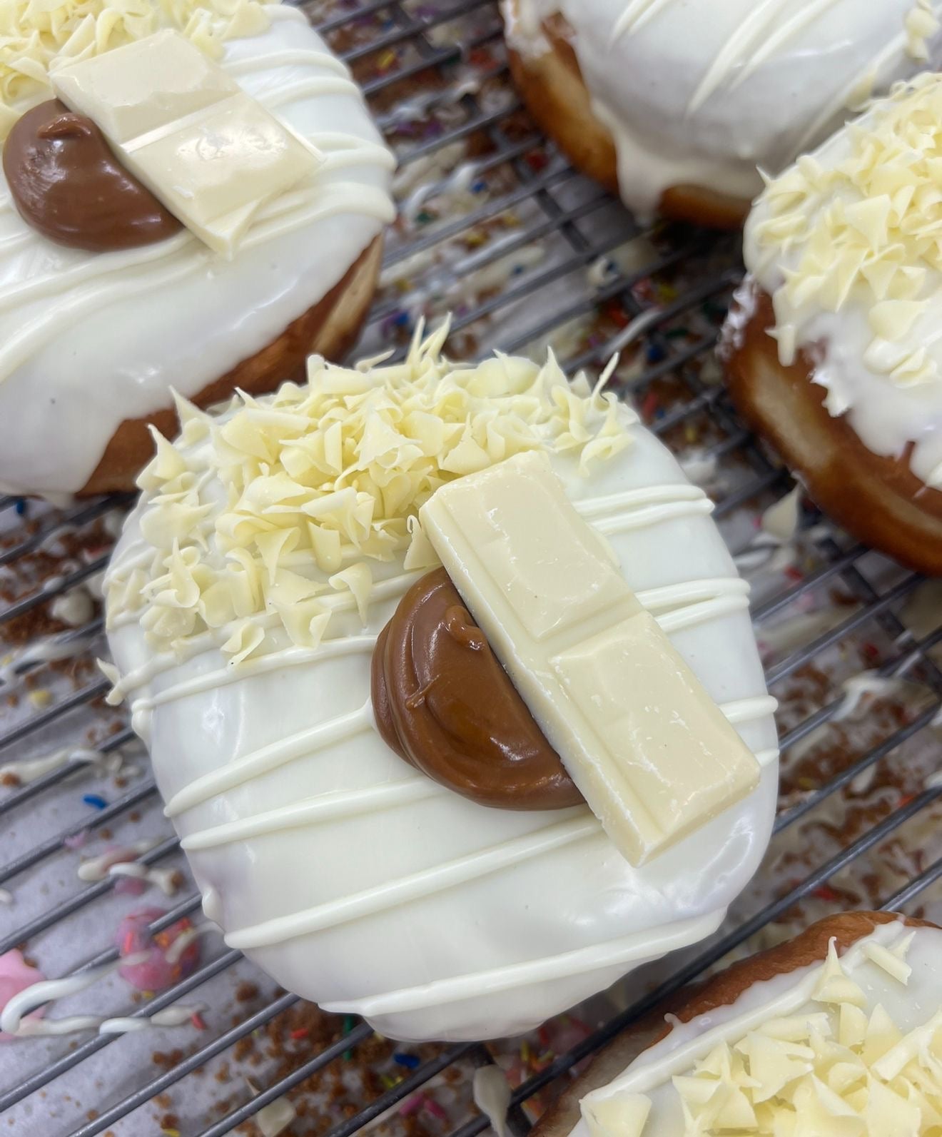 Box of 6 Filled Donuts