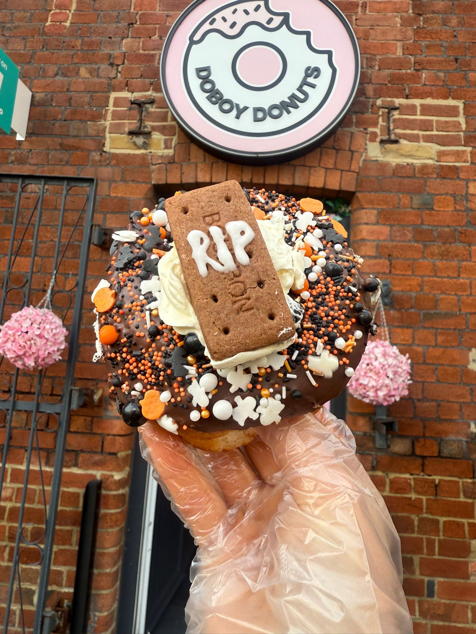 Box of 6 Donuts Halloween Special Edition