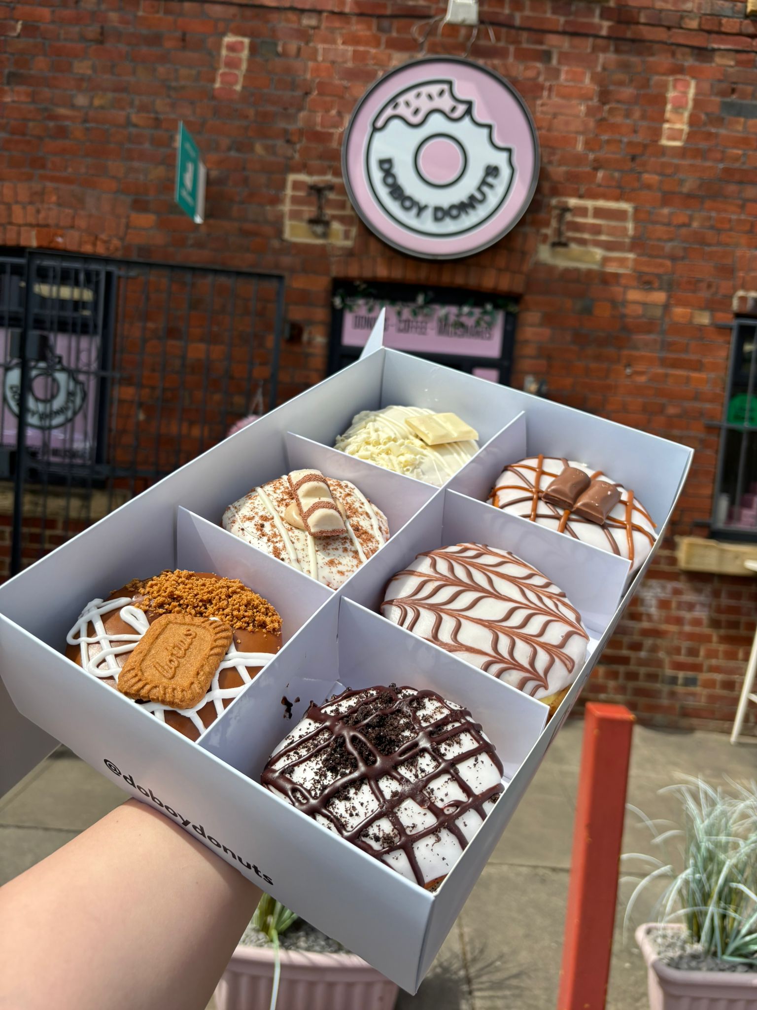 Box of 6 Filled Donuts