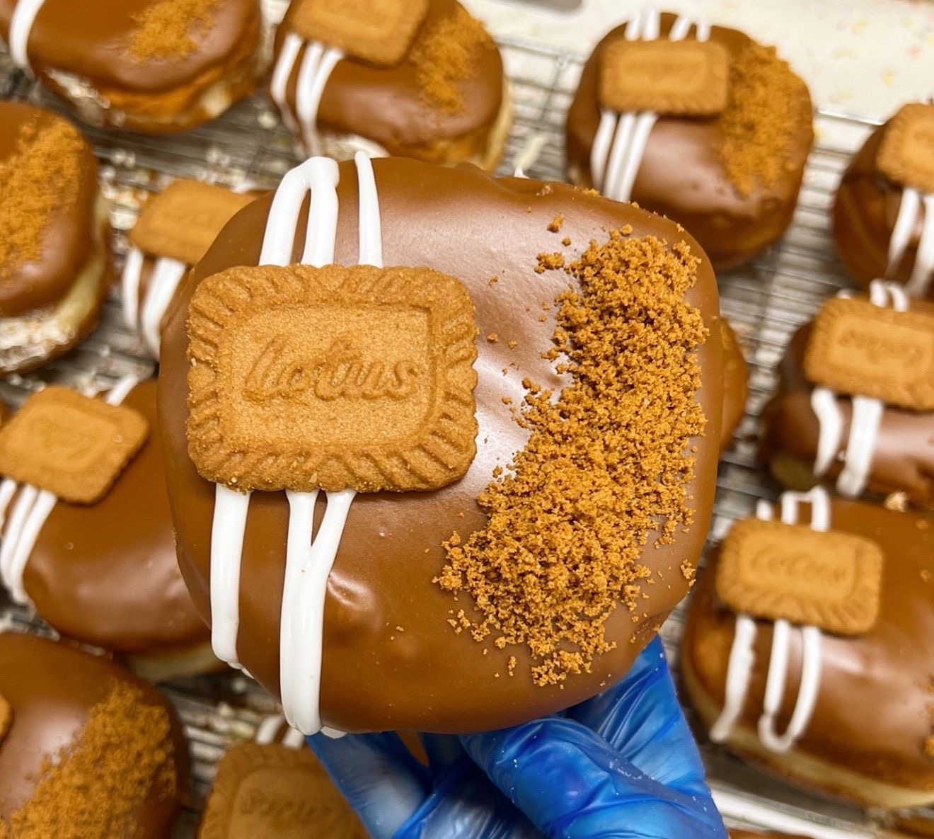 Box of 6 Filled Donuts