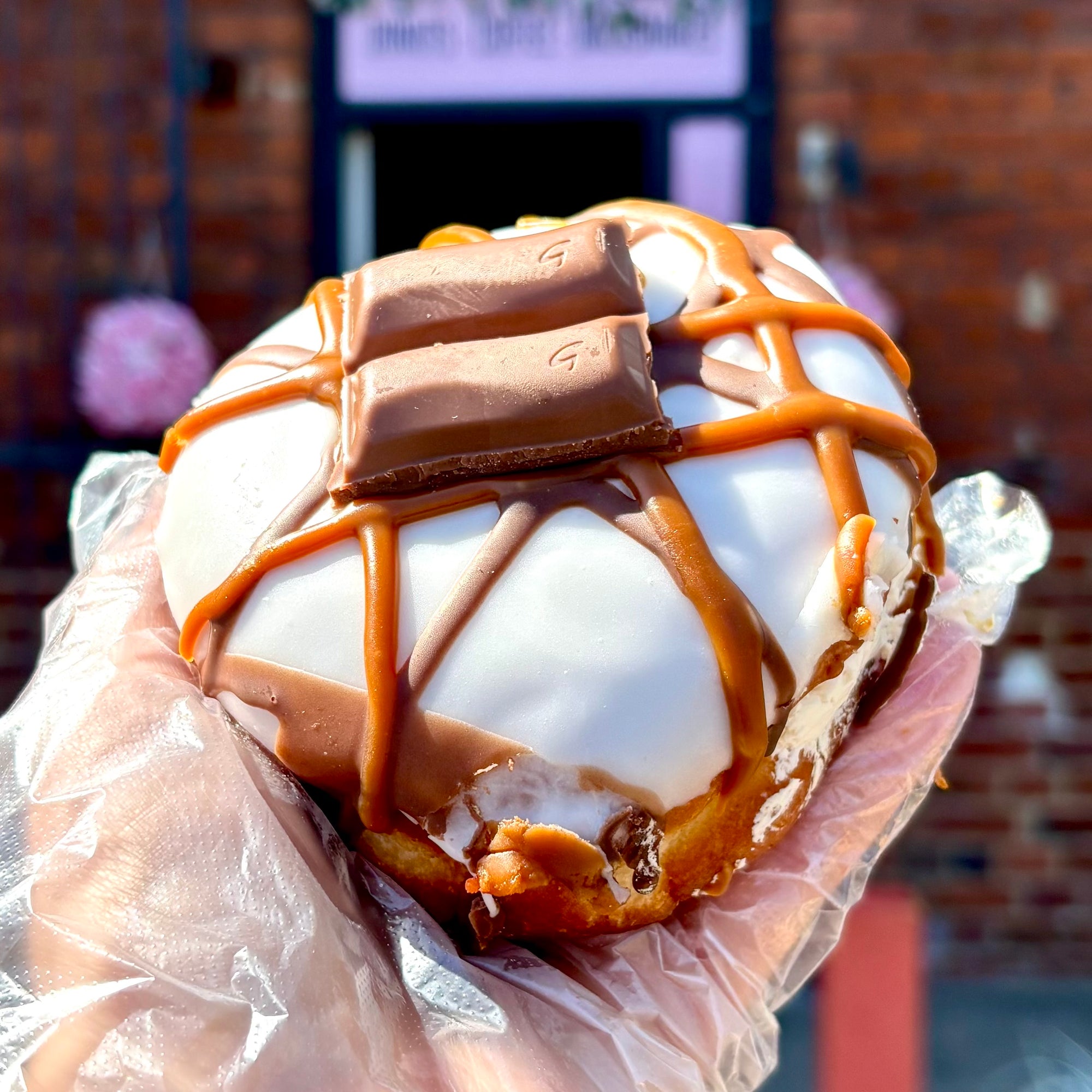 Galaxy Caramel Donut  (Vegetarian)