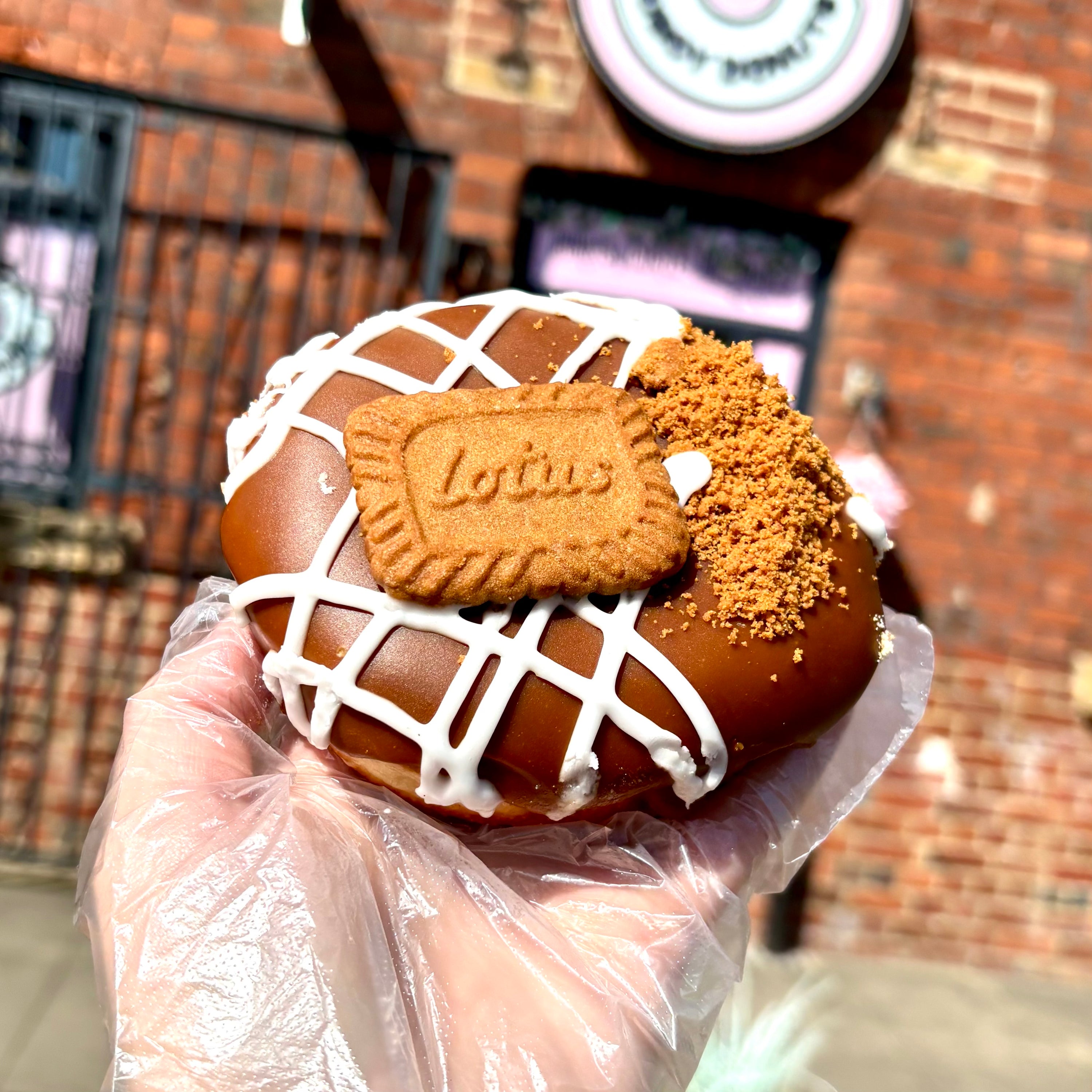 Biscoff Filled Donut (Vegan)