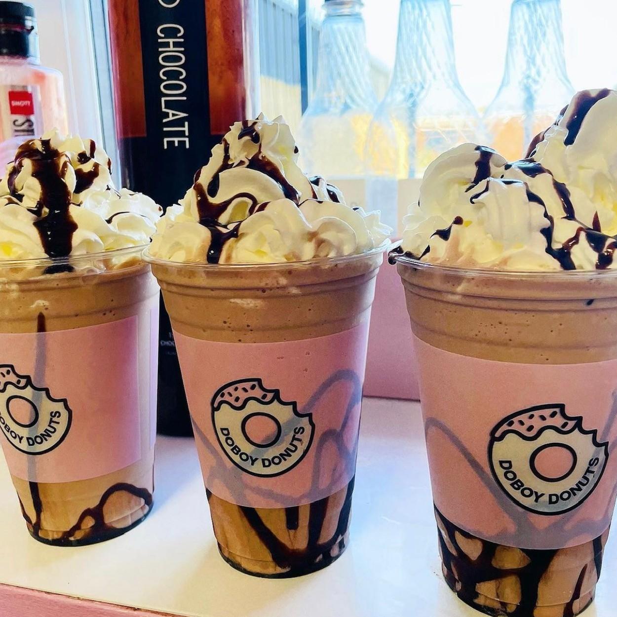 White Chocolate Milkshake - In-Store Only