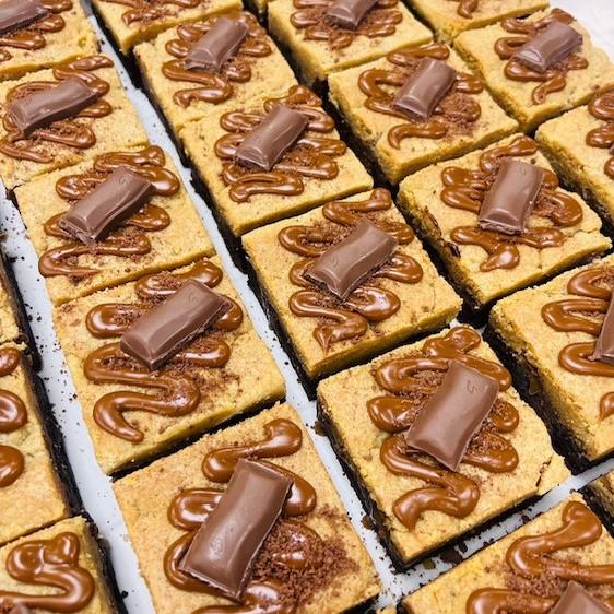 Galaxy Caramel Brookie (Vegetarian) - In-Store Only